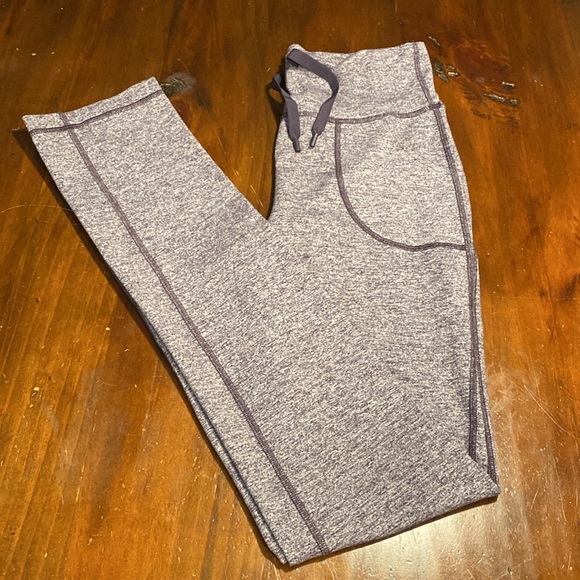 LULULEMON PURPLE HEATHER HIGH WAISTED JOGGERS🖤 - Picture 12 of 13